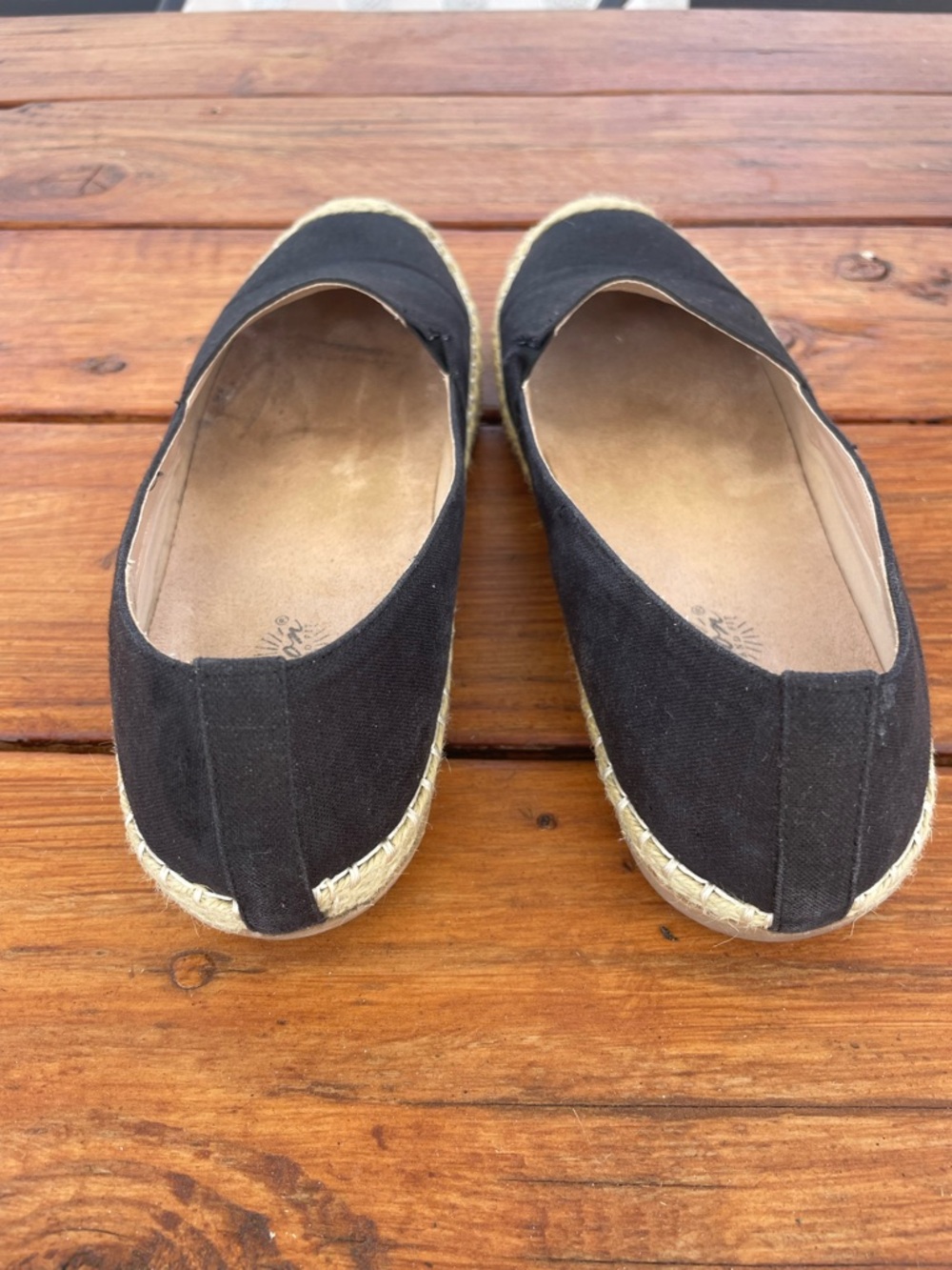 Beacon Shoes size 10M - Picture 3 of 5